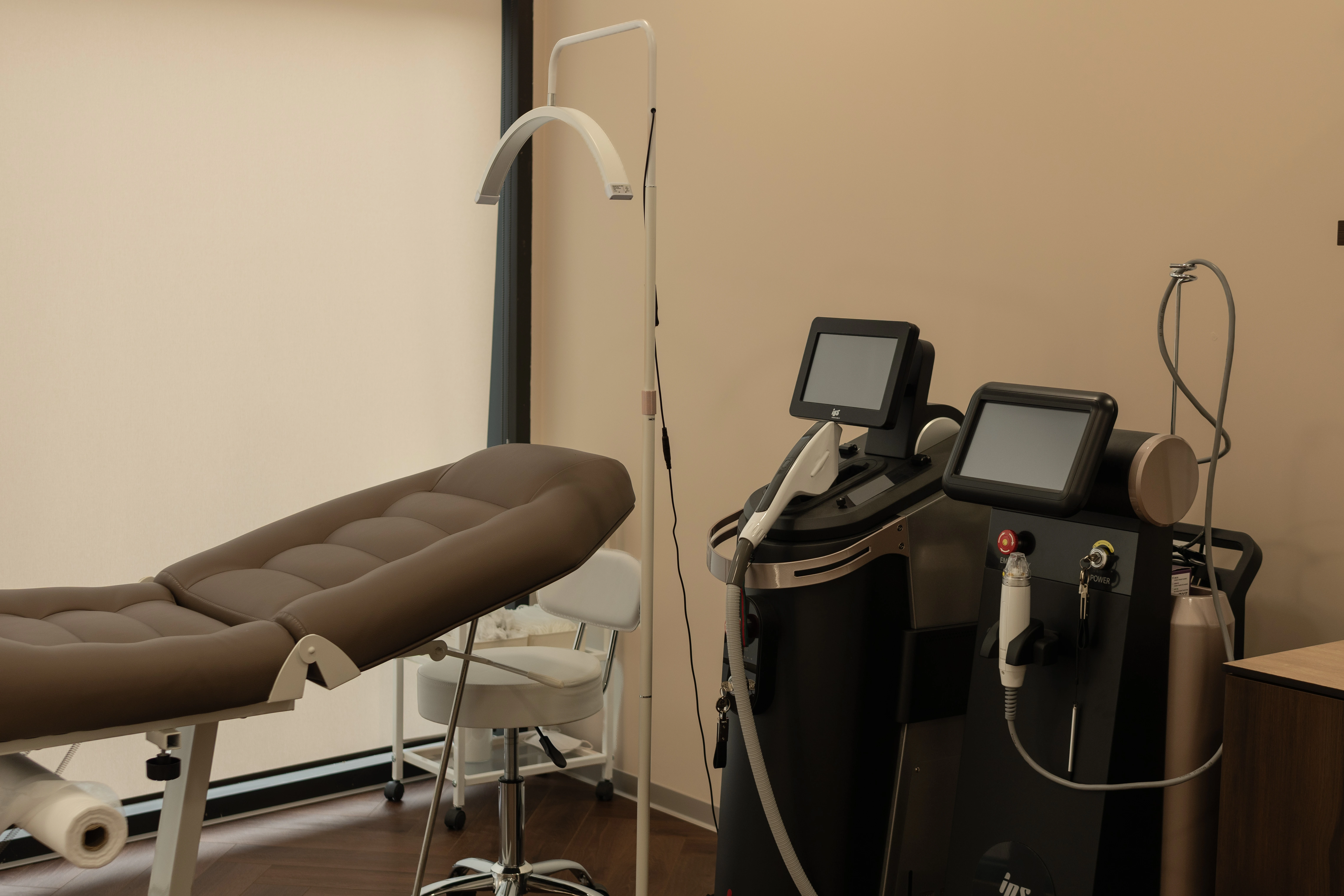 Обладнання RESET Clinic у Львові